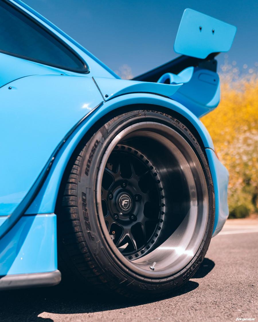Колеса Porsche 911 Blue by RWB 2019 года  (фото 19 из 23)